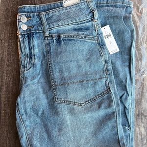 Pilcro the Wanderer Jeans- size 28 NWT